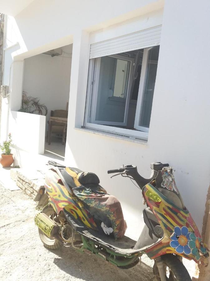 Studio George - Near The Beach Matala Exterior foto